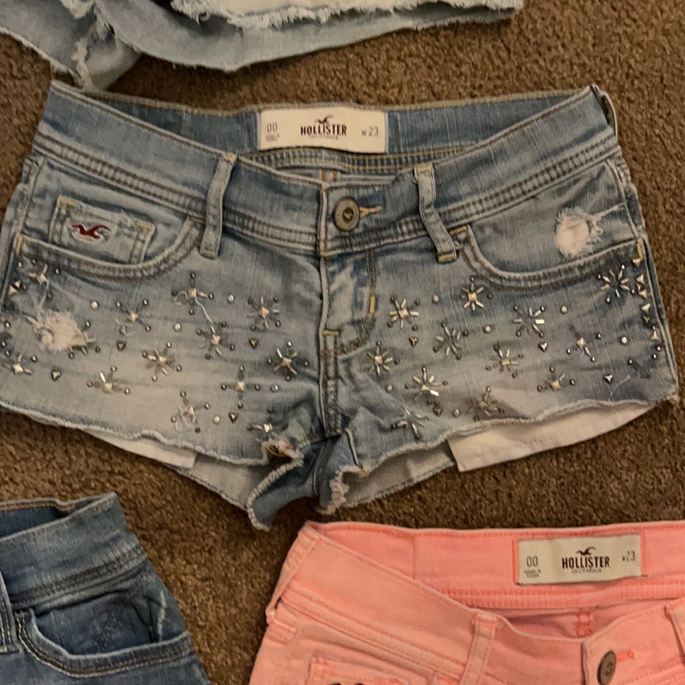 Shorts - Picture 5 of 14